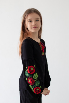 Вишиванка для дівчат